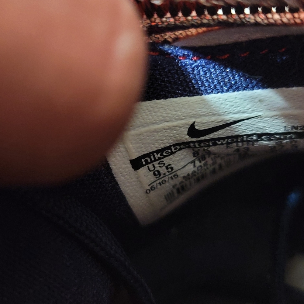 Kobe 10 Elite Size 9.5 - image 2